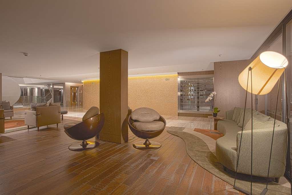 Suryaa Hotel Pinhais, Curio Collection By Hilton Interior photo